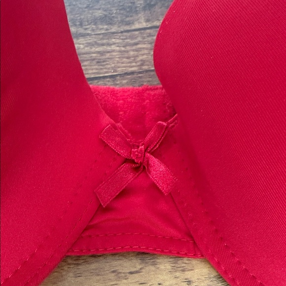 Adrienne Vittadini Bold Red Bra - Picture 2 of 10